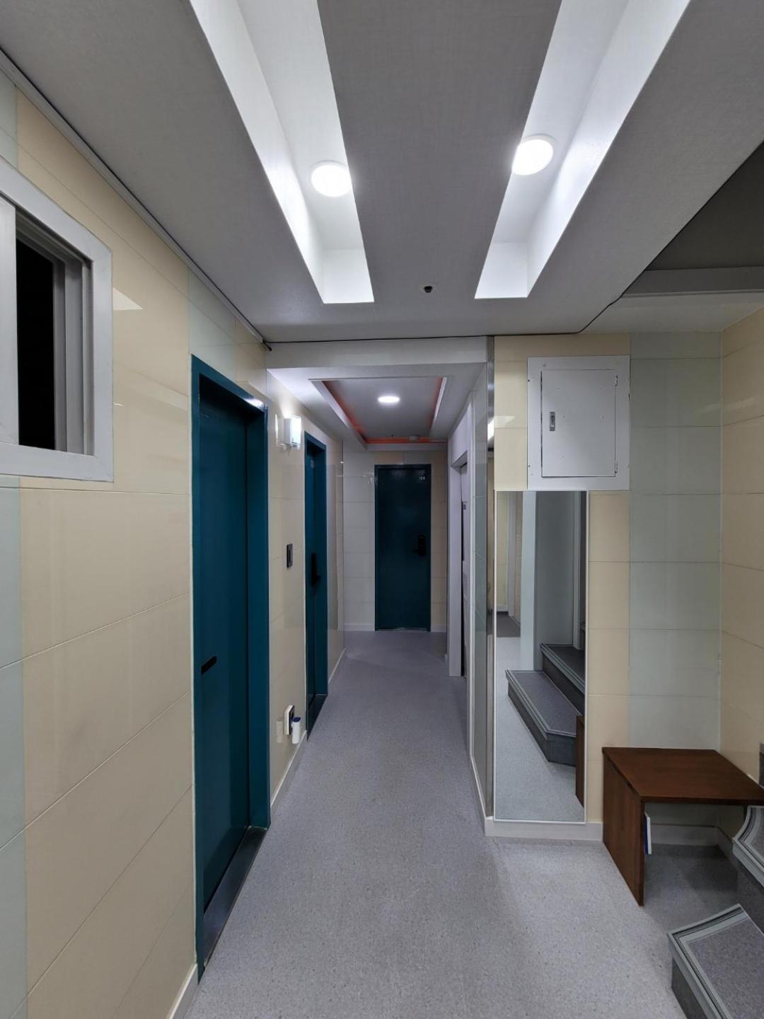 Female Only - Coco Stay Jongno Hyehwa Station Seoul Exterior photo